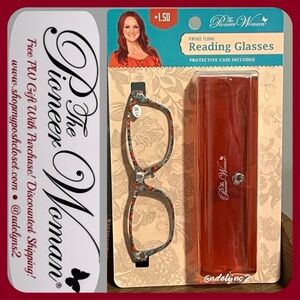 🌺 New Pioneer Woman Reading Glasses